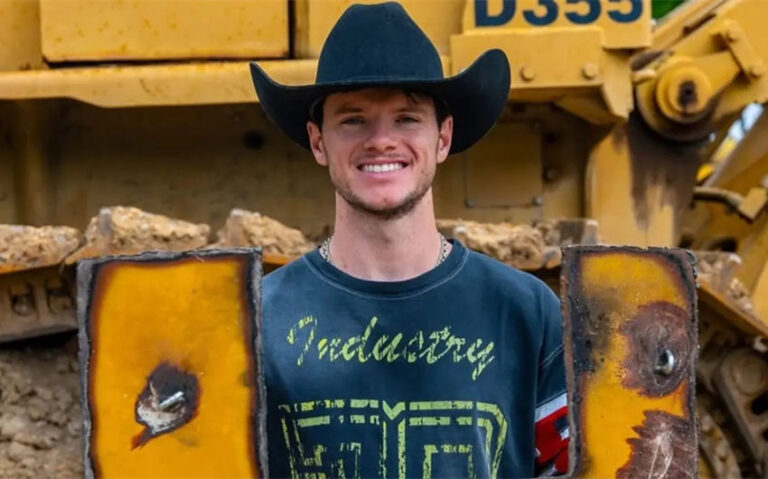 whistlindiesel net worth