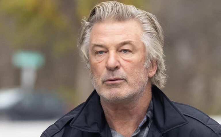 Alec Baldwin’s Net Worth, Career Earnings, and How He Built His Fortune