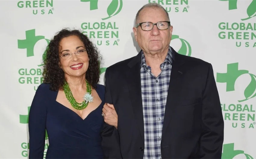 ed o'neill's wife