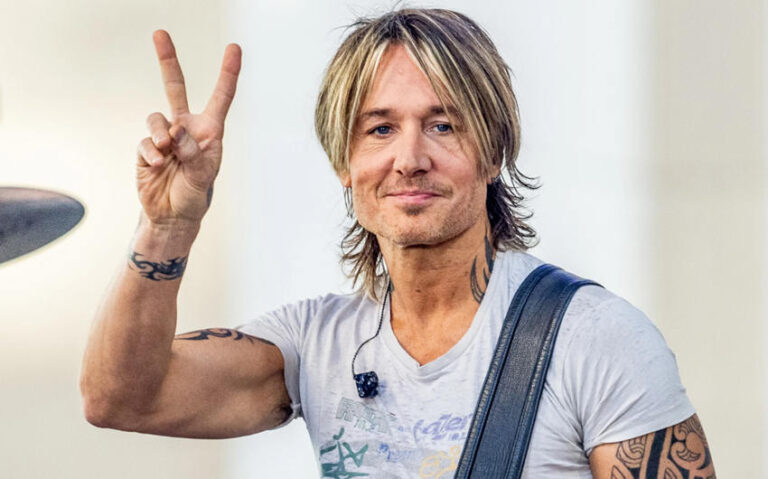 Keith Urban Net Worth in 2026, Music Career, Touring, TV, and Business Success